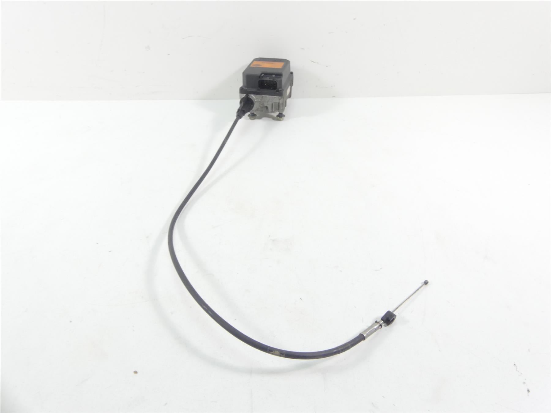 2004 Harley FLHTC SE CVO Electra Glide Delphi Cruise Control Module 70955-04 {{ shop.shopifyCountryName }} - Mototech271