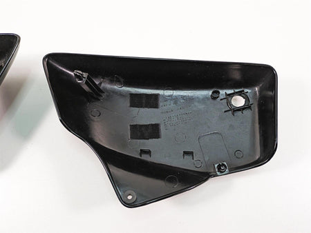 2006 Honda VT1100 C2 Shadow Side Cover Fairing Cowl Set 83610-MCK-A70Z {{ shop.shopifyCountryName }} - Mototech271