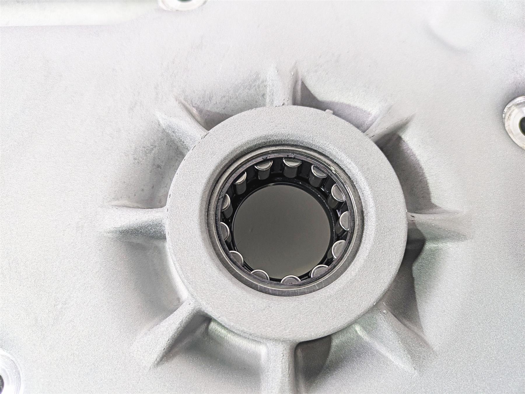 2009 Harley FXDC Dyna Super Glide Inner Primary Drive Clutch Cover Mid 60681-06B {{ shop.shopifyCountryName }} - Mototech271