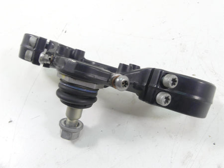 2008 BMW R1200GS K25 Lower Triple Tree Steering Clamp 58mm 31427718343 {{ shop.shopifyCountryName }} - Mototech271