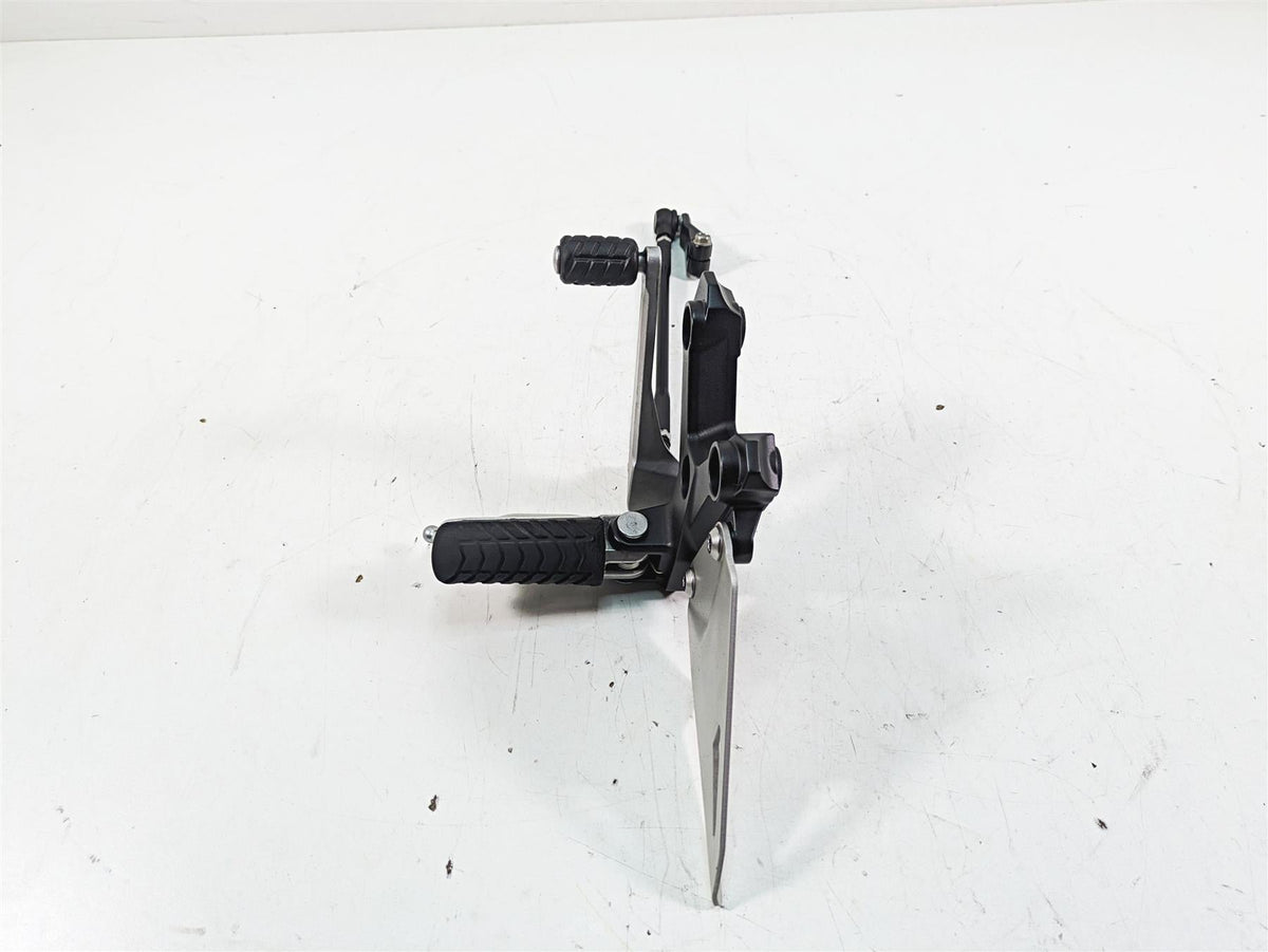 2018 Kawasaki ZX1002 Ninja H2 SX Left Front Footpeg & Shifter Set 35063-1418-46R {{ shop.shopifyCountryName }} - Mototech271
