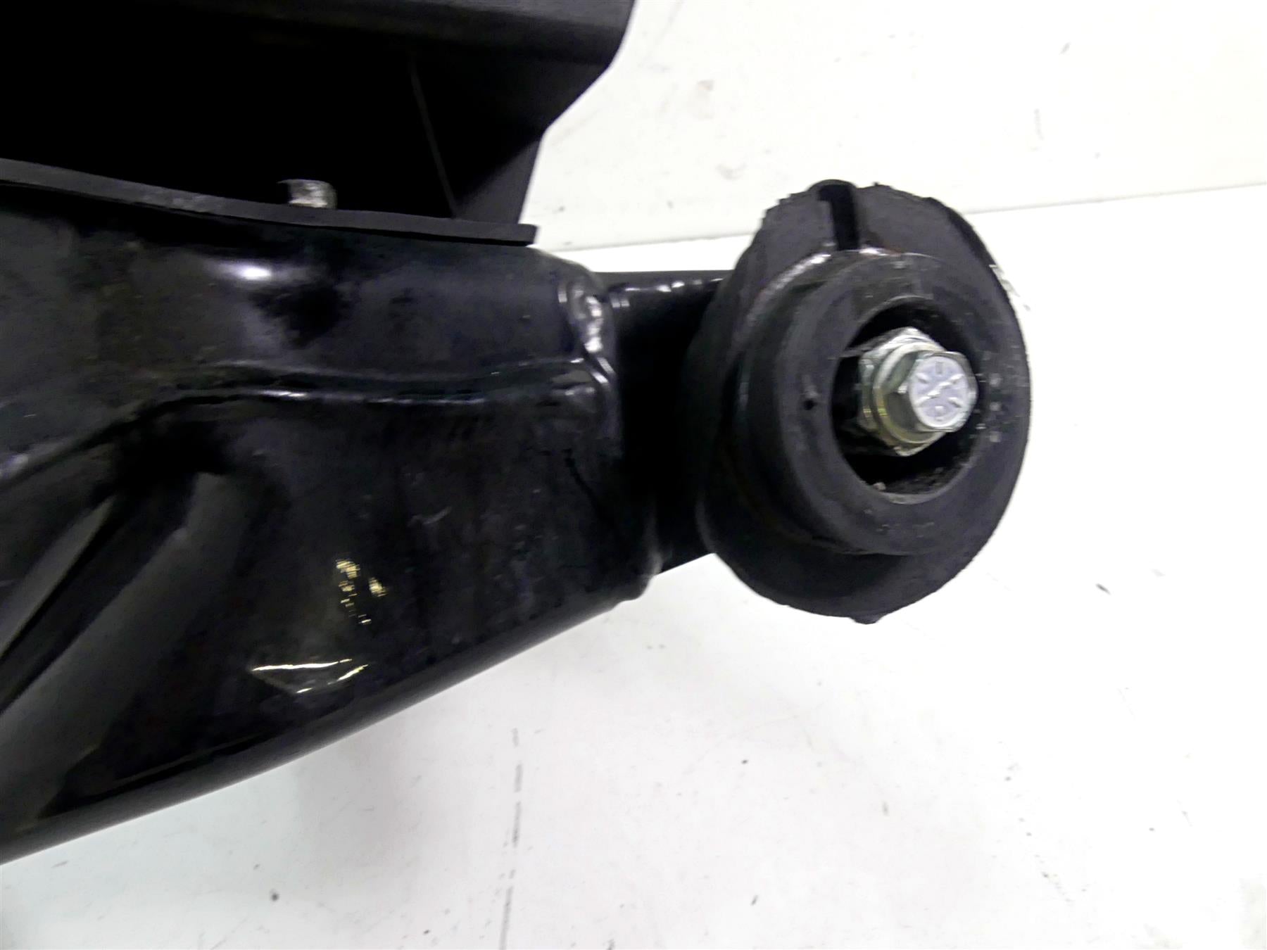 2015 Harley Touring FLHXS Street Glide Swingarm Swing Arm 25mm Axle 47549-09A {{ shop.shopifyCountryName }} - Mototech271