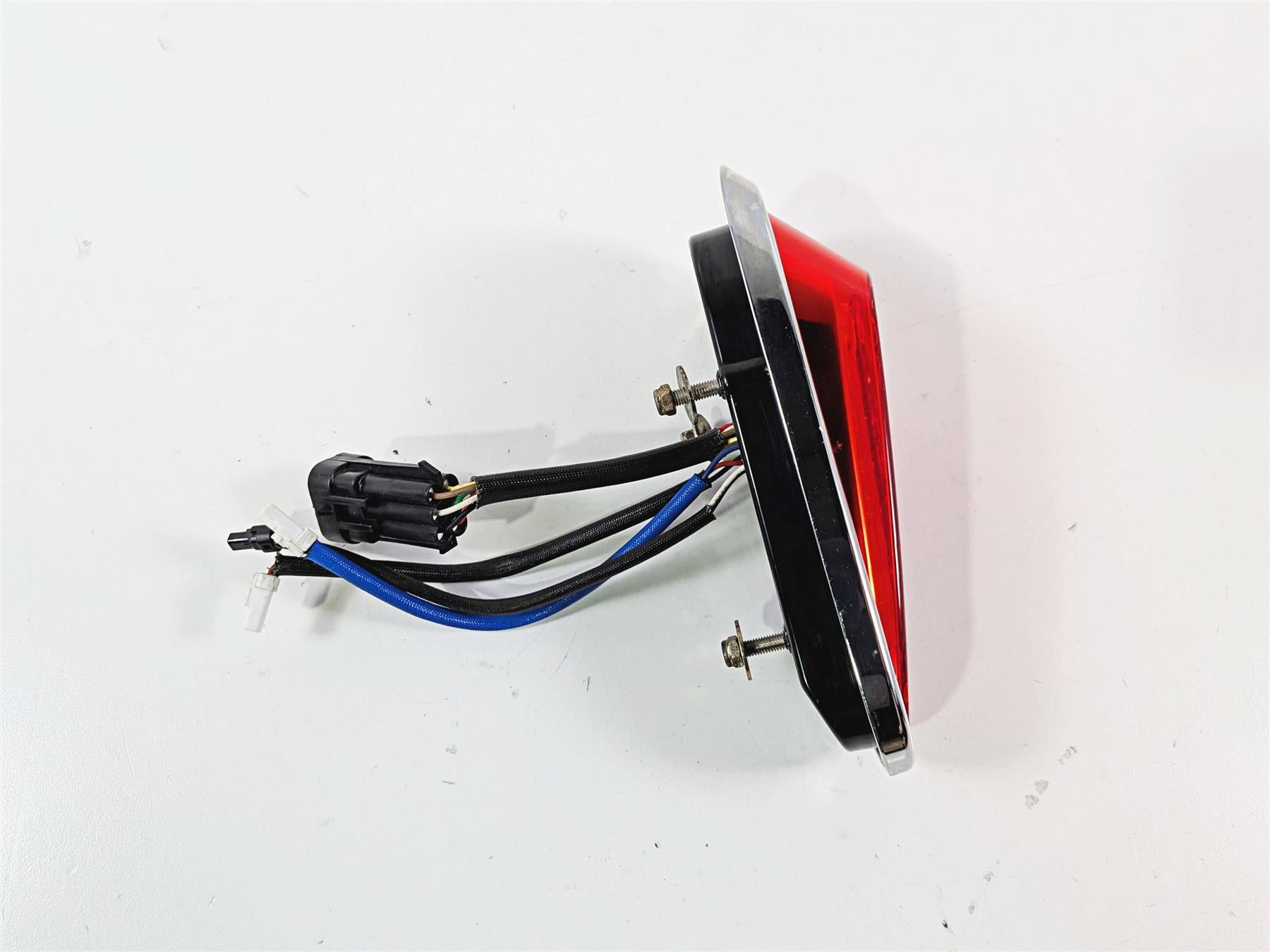 2021 Indian Scout 1200 Taillight Tail Stop Brake Light Lamp Lens 2412936 {{ shop.shopifyCountryName }} - Mototech271