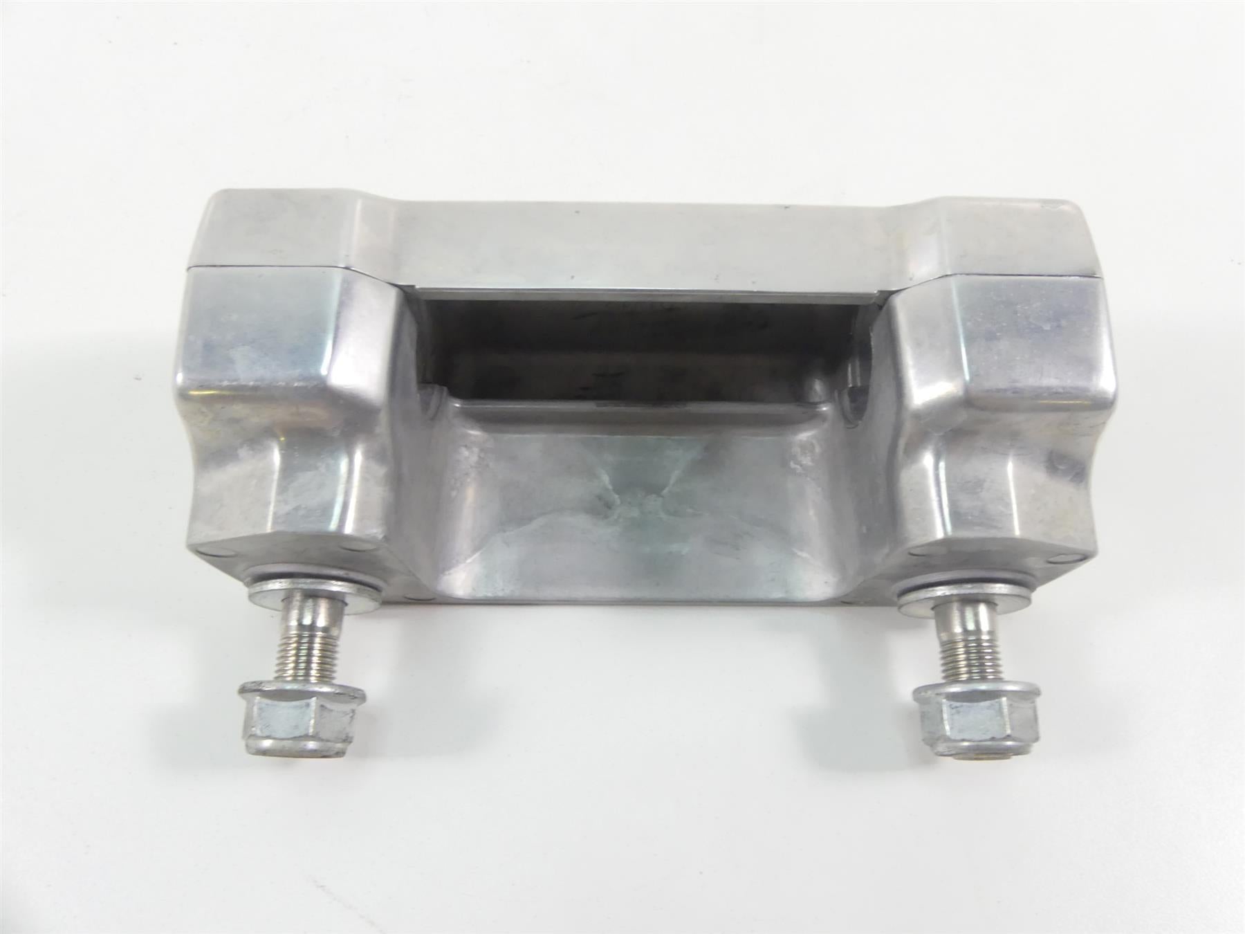 2007 Honda VTX1800 T1 Handlebar Handle Bar Riser Holder Set 53231-MCV-000 {{ shop.shopifyCountryName }} - Mototech271