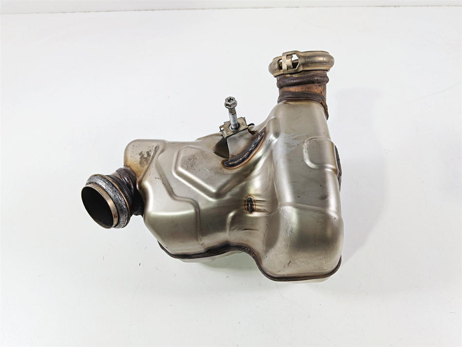 2022 KTM Duke 890 R Nice Clean Exhaust Center Chamber 63605050000-Mototech271