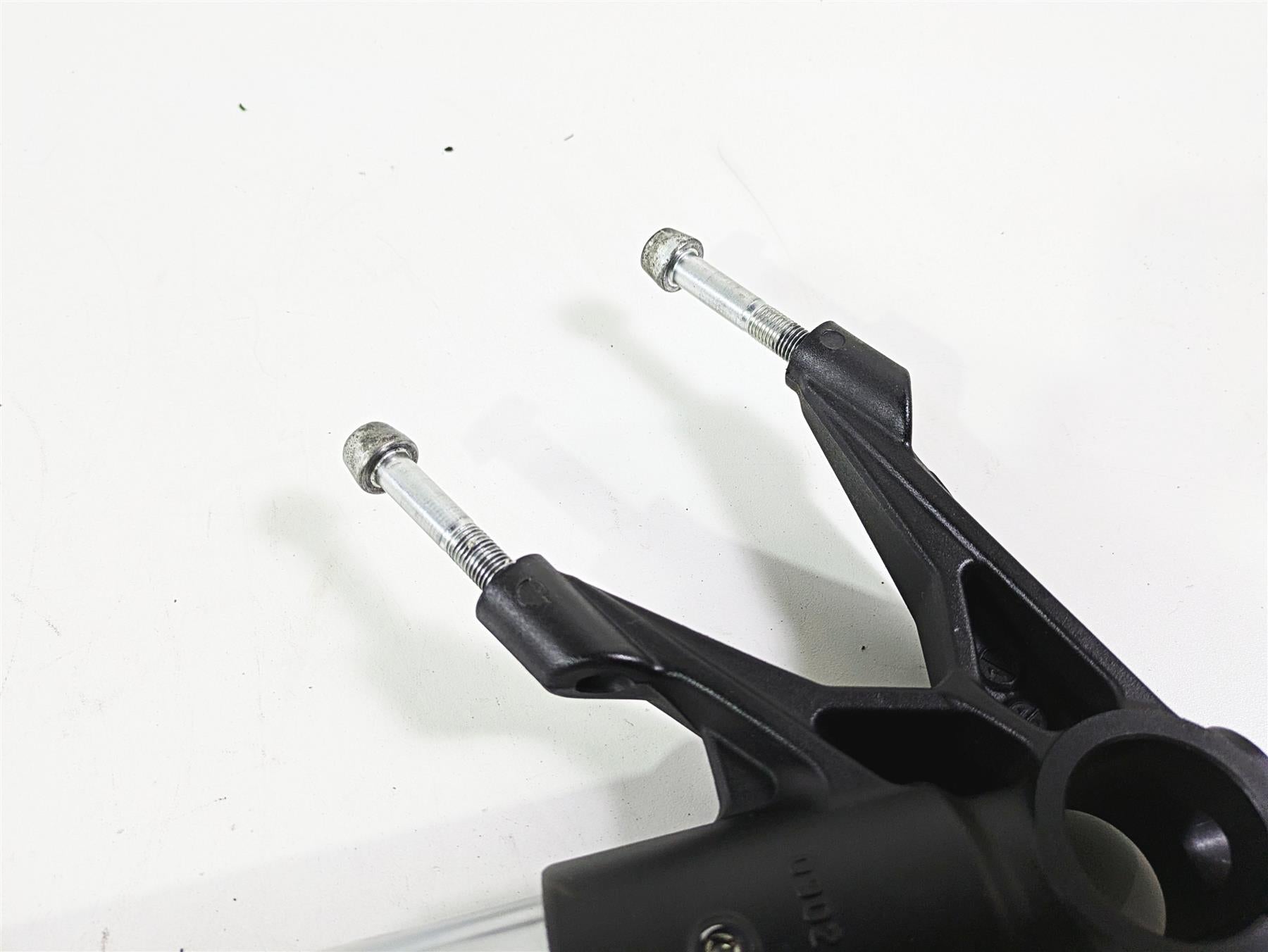 2013 Ducati Hyperstrada 821 Right Front Fork Leg - No Leaks 34420521A {{ shop.shopifyCountryName }} - Mototech271