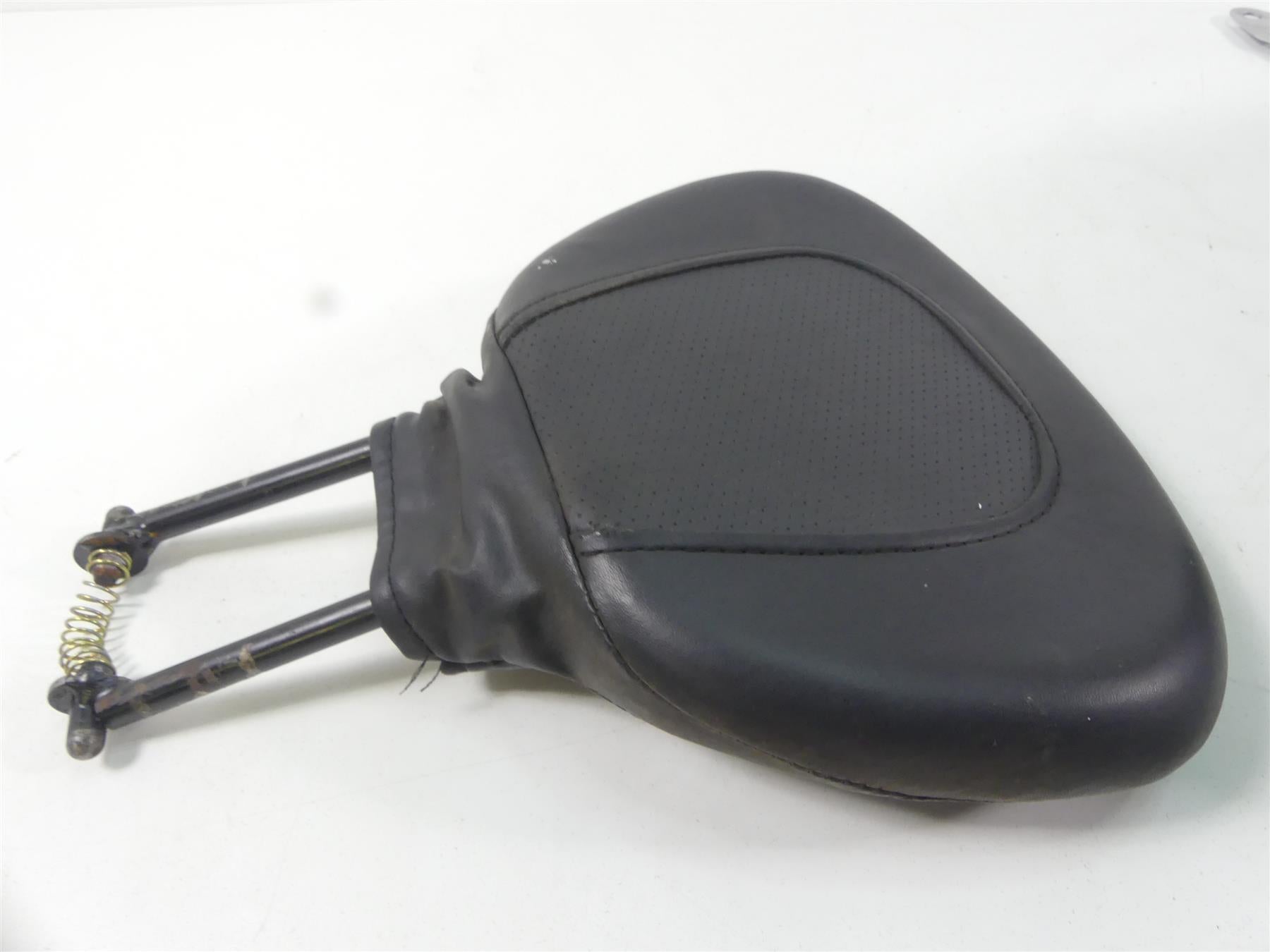 2004 Harley FLHTC SE CVO Electra Glide Seat Saddle & Rider Backrest 52690-04 {{ shop.shopifyCountryName }} - Mototech271
