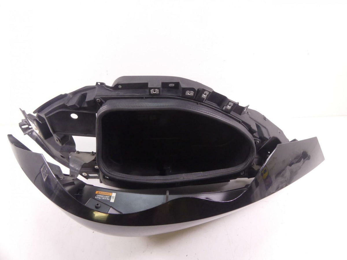 2010 Victory Vision Tour Left Side Saddlebag Luggage Case Box Carrier 5436204 {{ shop.shopifyCountryName }} - Mototech271