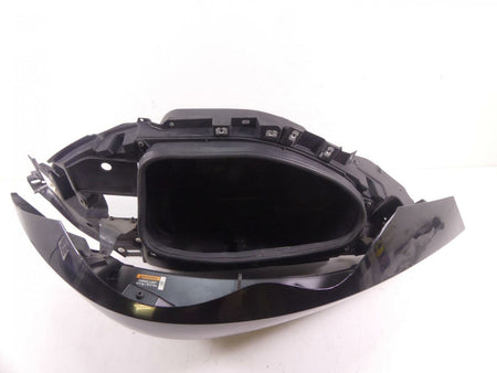2010 Victory Vision Tour Left Side Saddlebag Luggage Case Box Carrier 5436204 {{ shop.shopifyCountryName }} - Mototech271