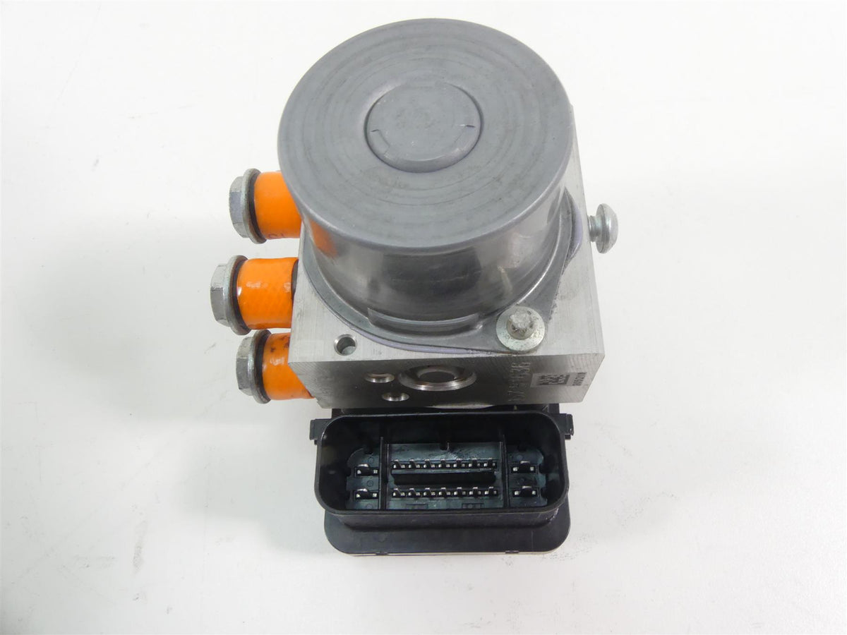 2019 Harley FLHC Softail Heritage Abs Brake Pump Pressure Module Unit 41100044C {{ shop.shopifyCountryName }} - Mototech271