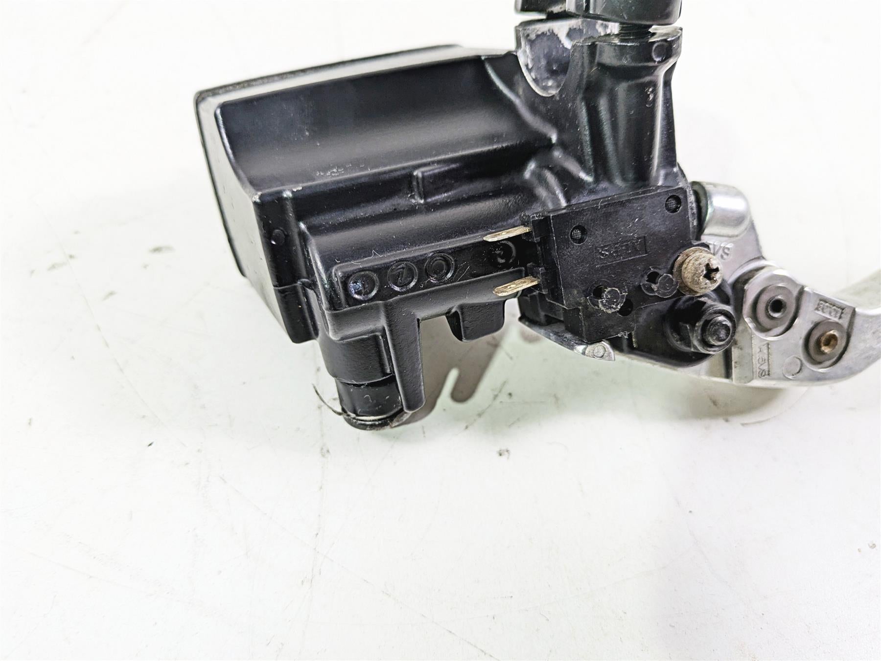 2012 Yamaha XT1200 Super Tenere Front Brake Master Cylinder 23P-W2587-00-00 {{ shop.shopifyCountryName }} - Mototech271