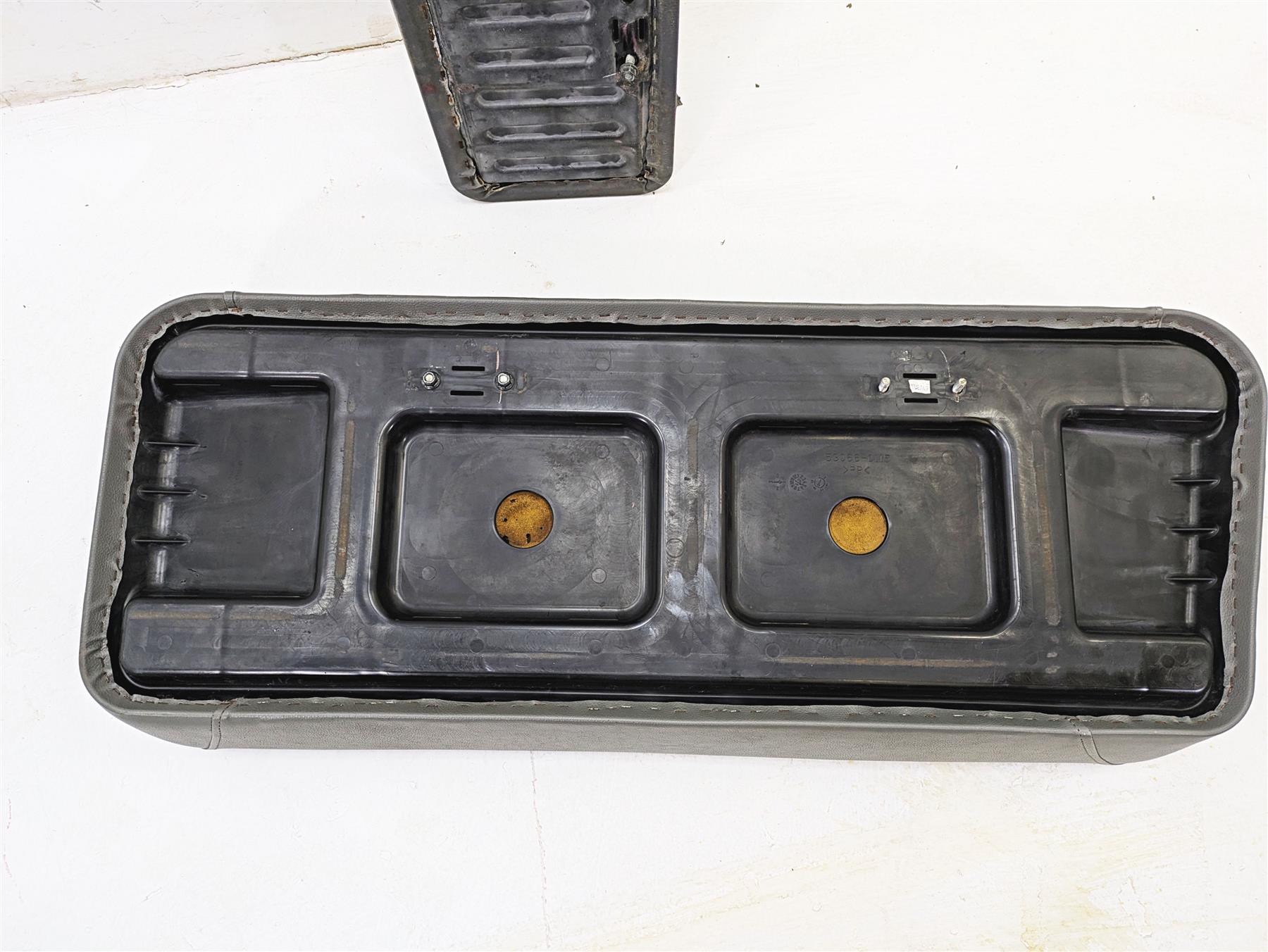 2010 Kawasaki 610 4x4 Mule Seat Bench Pad Cushion Set 53066-0115 53066-0269 {{ shop.shopifyCountryName }} - Mototech271