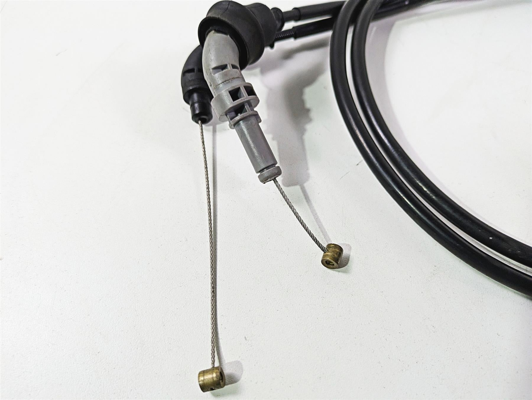 2010 BMW R1200RT K26 Heated Hand Grip Throttle Cable Set 61317713247 61317708236 {{ shop.shopifyCountryName }} - Mototech271
