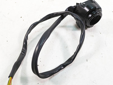 2006 Harley FLSTI Softail Heritage Left Hand Turn Signal Control Switch 71682-06 {{ shop.shopifyCountryName }} - Mototech271
