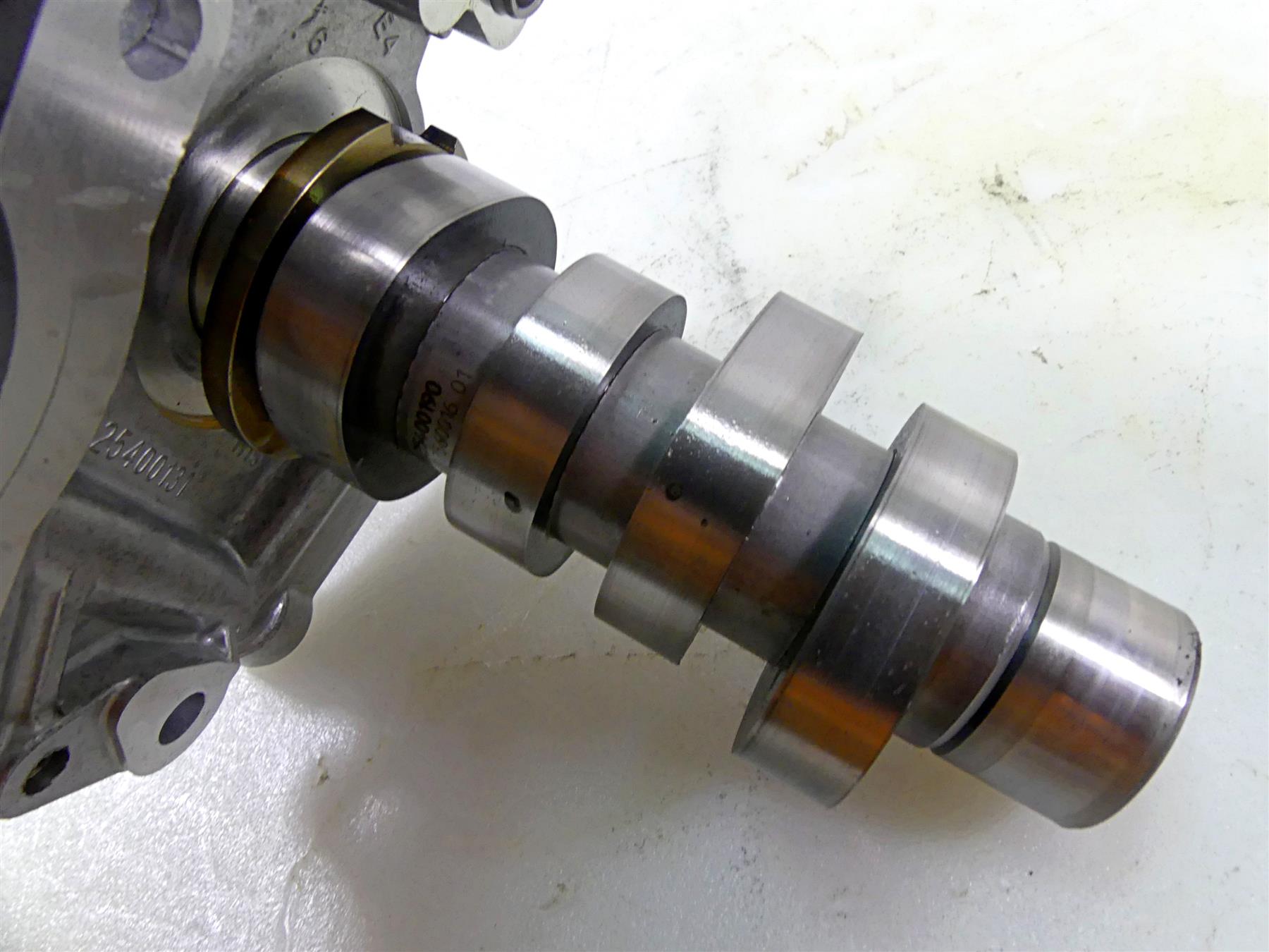 2020 Harley Softail FXST Standard Camshaft Cam Shaft Support Plate Set 25400133 {{ shop.shopifyCountryName }} - Mototech271