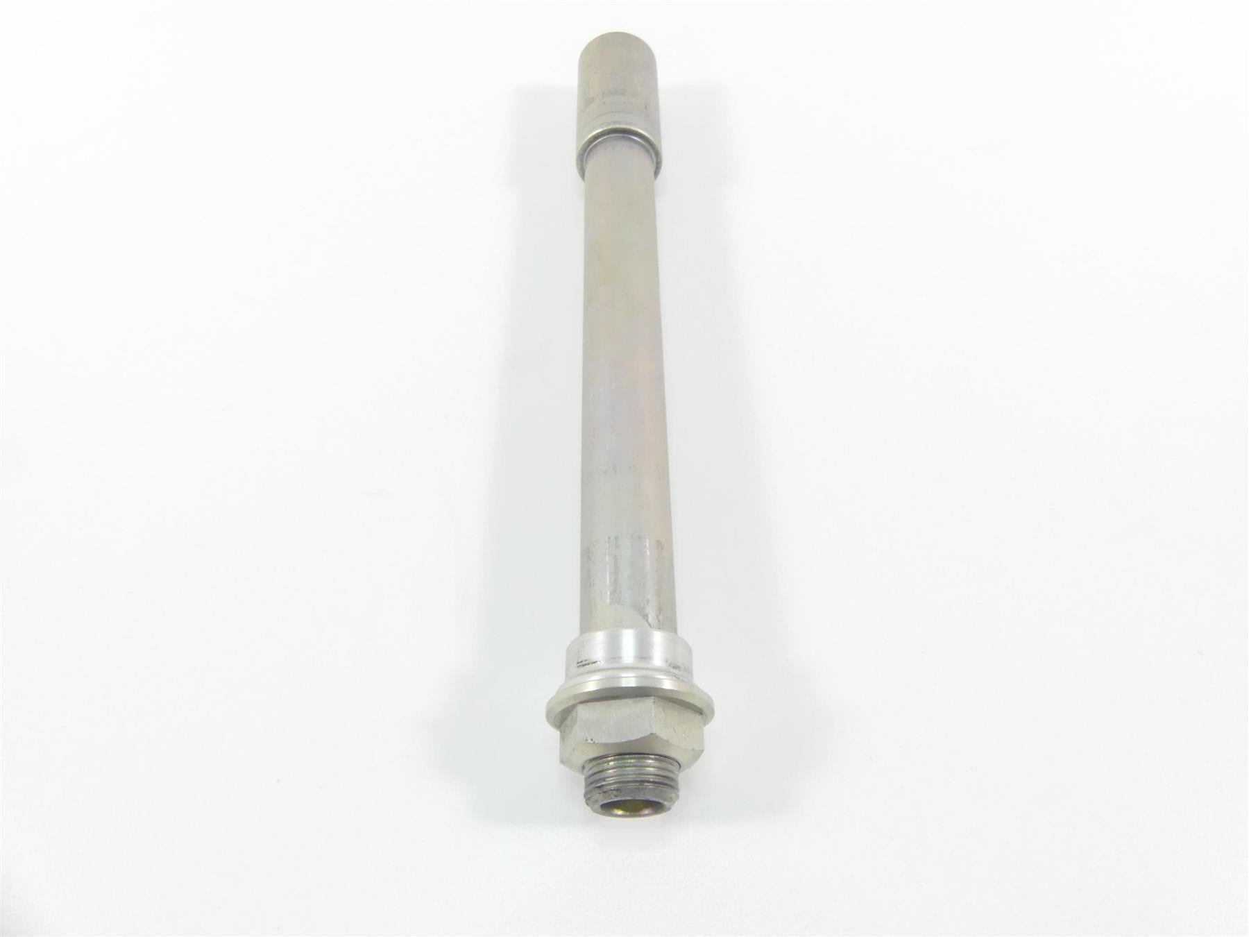 2022 Suzuki GSXR750 Straight Front Axle Wheel Spindle 22mm 54711-14J00 {{ shop.shopifyCountryName }} - Mototech271
