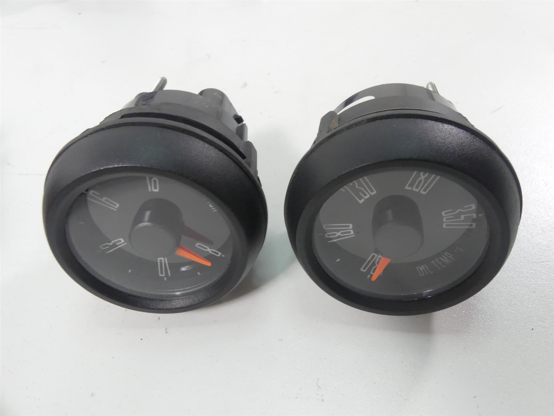 2004 Harley FLHTC SE CVO Electra Glide Medallion Speedometer Gauges 47K Set 8630 {{ shop.shopifyCountryName }} - Mototech271