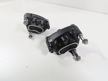 Load image into Gallery viewer, 2001 Harley Touring FLHX Street Glide Front Brake Caliper Set 44023-00 44046-00
