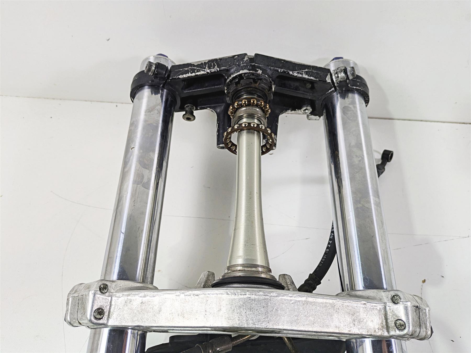 2003 Kawasaki ZX9R Ninja 46mm Front End Forks Caliper Triple Tree Set 44075-1184 {{ shop.shopifyCountryName }} - Mototech271