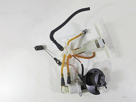 2020 Harley Touring FLHT Electra Glide Fuel Gas Petrol Pump - Tested 75069-08D {{ shop.shopifyCountryName }} - Mototech271