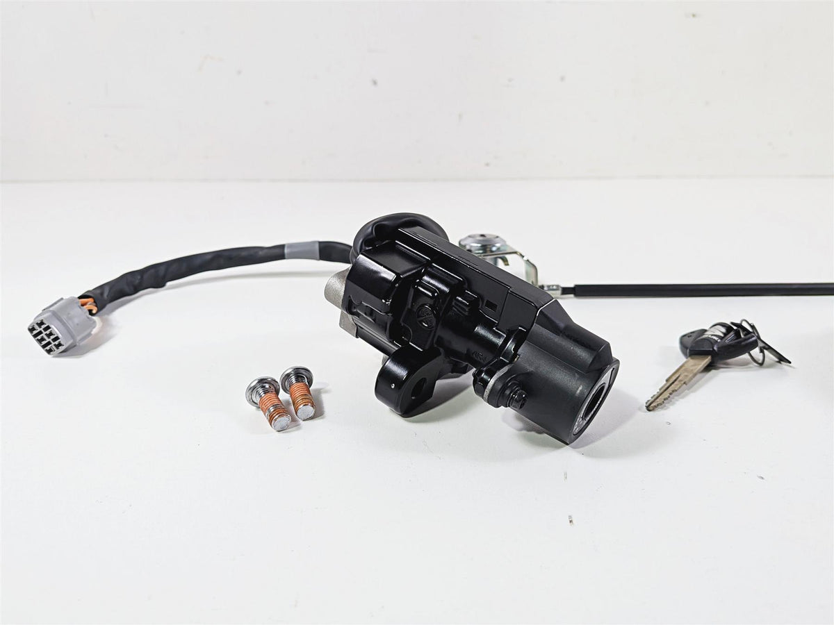 2024 Suzuki GSXR600 Nice Ignition Switch Key Lock Set 2K Only 37101-40822 {{ shop.shopifyCountryName }} - Mototech271