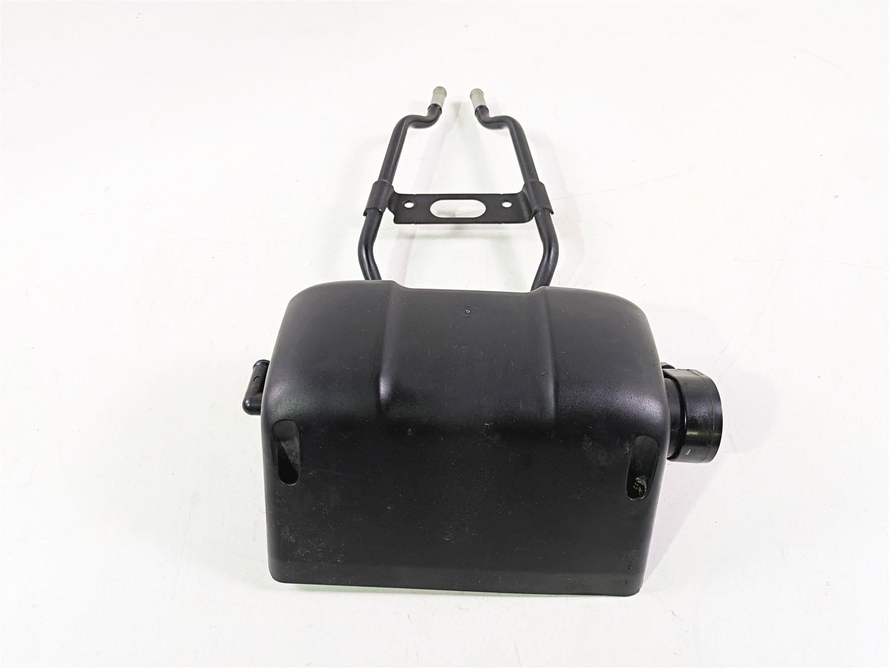 2015 Harley Touring FLHTKL Electra Glide Water Pump + Mount & Cover 26800107 {{ shop.shopifyCountryName }} - Mototech271