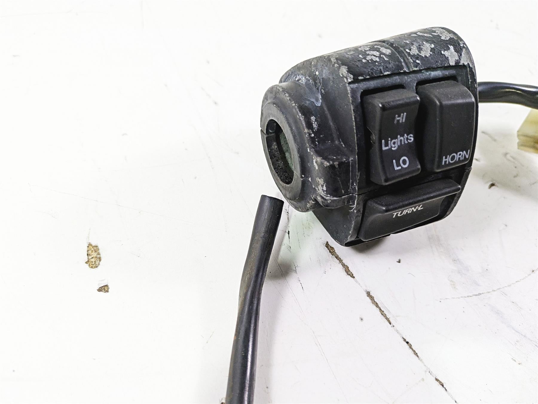 1992 Harley FLSTC Softail Heritage Left Hand Control Switch - Read 70218-87A {{ shop.shopifyCountryName }} - Mototech271