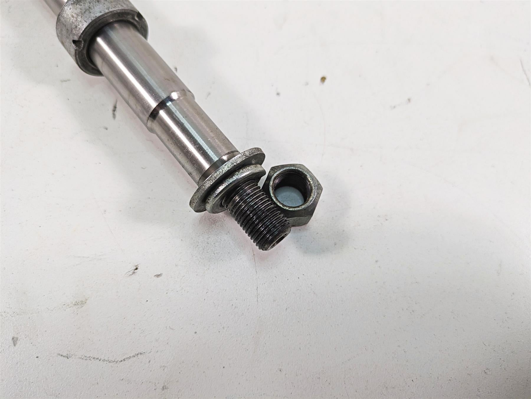 2006 Harley Sportster XL1200 Front Axle Wheel Spindle 3/4" 43895-00 {{ shop.shopifyCountryName }} - Mototech271
