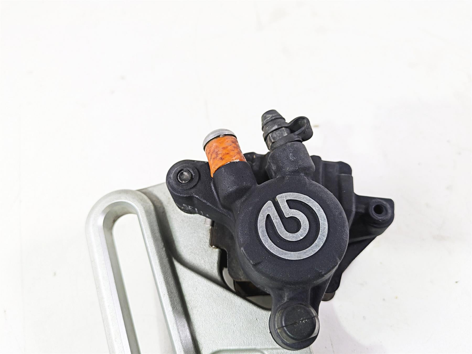 2016 BMW F800R K73 Rear Brake Caliper Brembo 34218530067 {{ shop.shopifyCountryName }} - Mototech271
