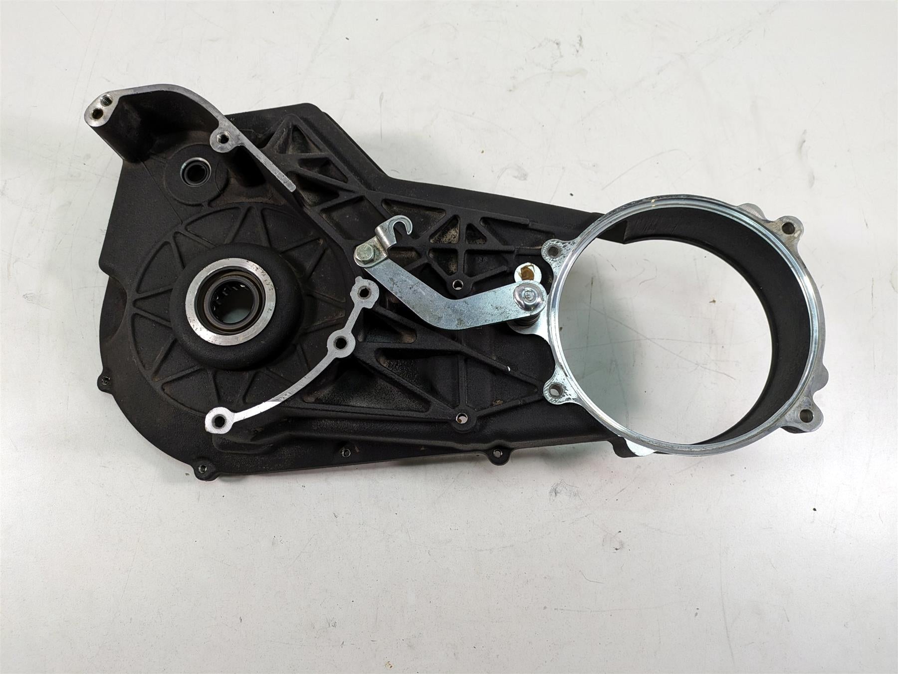 2000 Harley Dyna FXDL Low Rider Inner Primary Drive Clutch Cover Mid 60681-94A {{ shop.shopifyCountryName }} - Mototech271