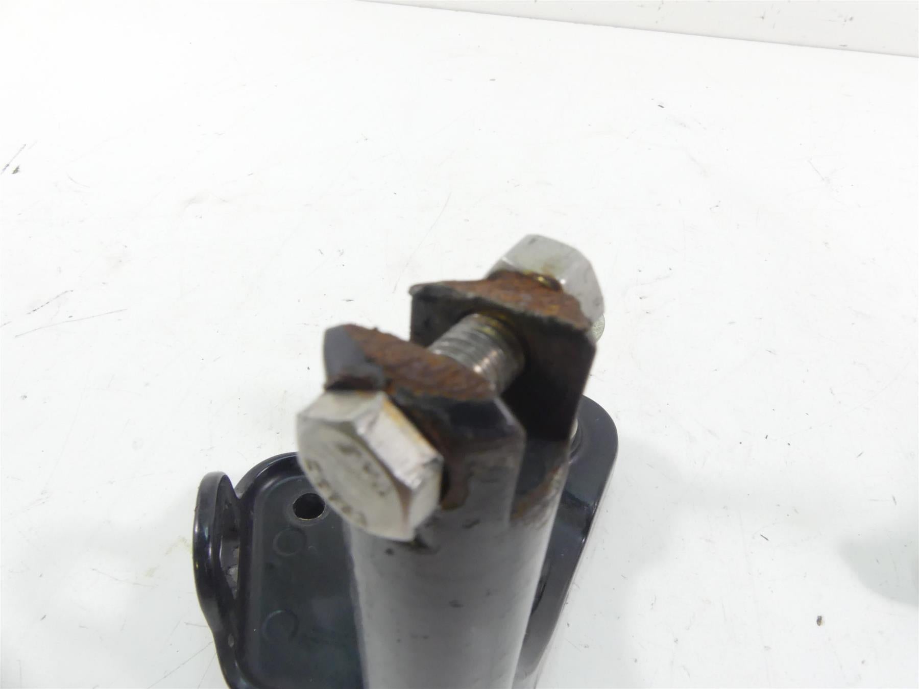 2008 Harley Softail FXSTB Night Train Rider Left Right Footpeg Mounts 33683-07A {{ shop.shopifyCountryName }} - Mototech271