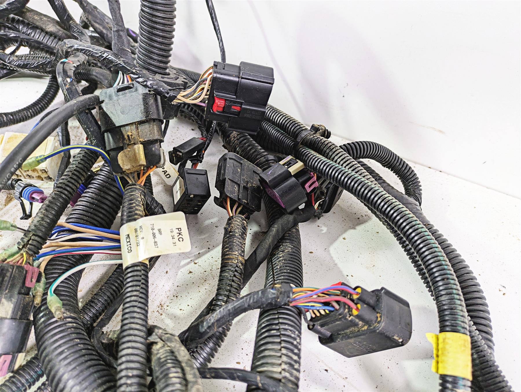 2022 Can-Am Defender XMR HD10 Main Wiring Harness Loom - No Cut 710008020 {{ shop.shopifyCountryName }} - Mototech271