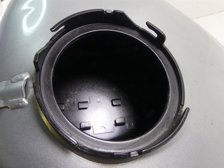 2010 Harley Touring FLHX Street Glide Fuel Gas Petrol Tank -Dented 61356-08 {{ shop.shopifyCountryName }} - Mototech271