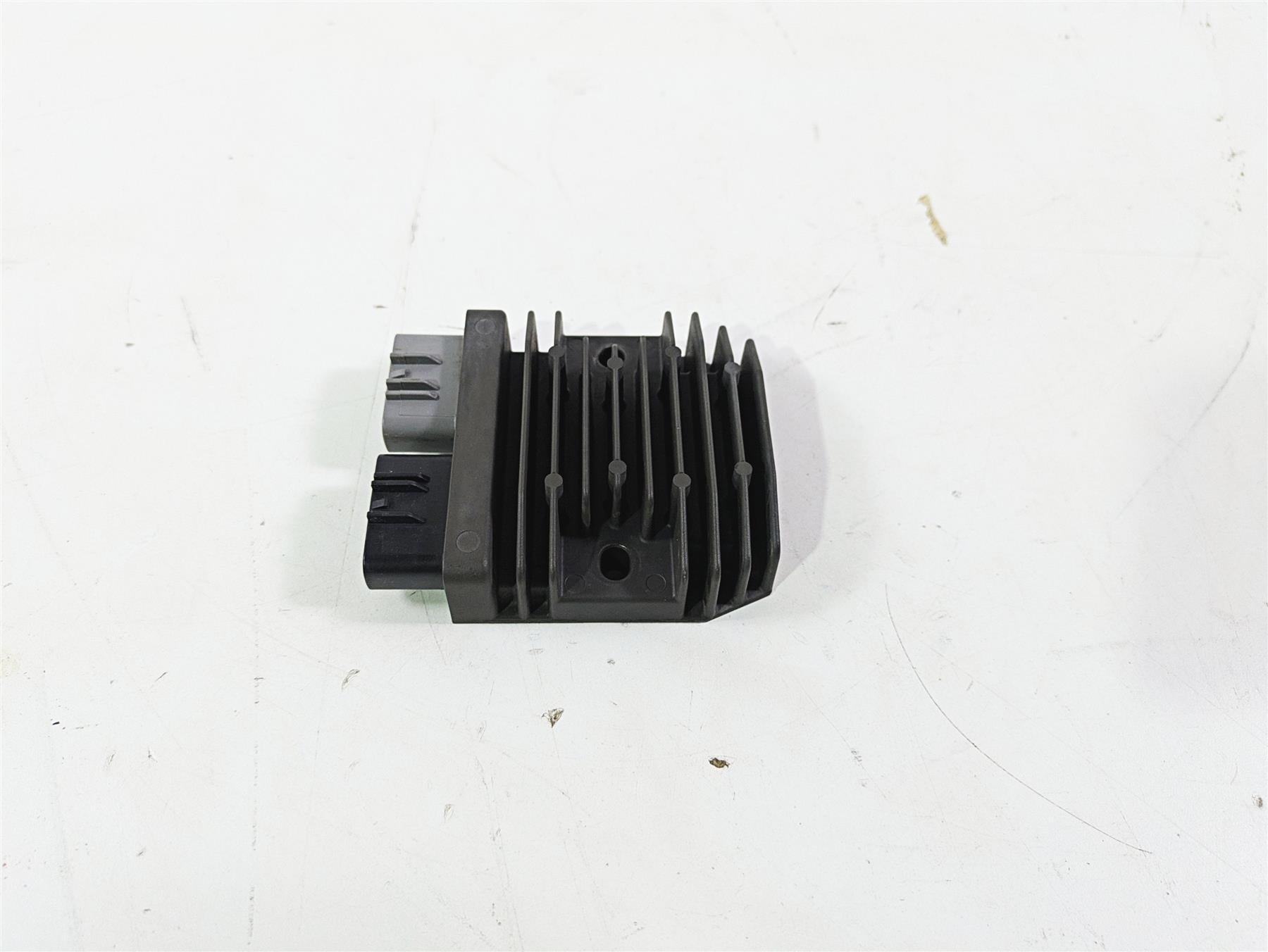 2016 BMW S1000RR K46 Rectifier Voltage Regulator FH020CA 12317718422 {{ shop.shopifyCountryName }} - Mototech271