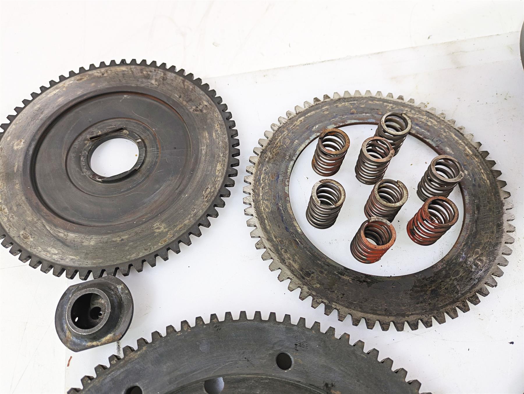1998 Moto Guzzi California 1100 EV Clutch & Pressure Plate & Flywheel GU29084450 {{ shop.shopifyCountryName }} - Mototech271