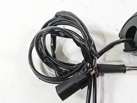 2013 Harley VRSCDX Night Rod Sp Right Hand Start Control Switch 71684-06A {{ shop.shopifyCountryName }} - Mototech271