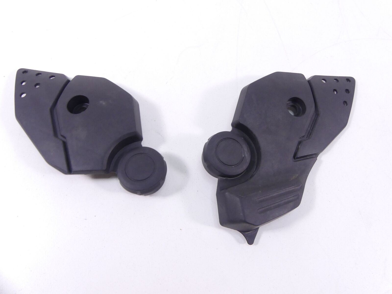 2017 Honda CRF1000 Africa Twin Foot Heel Guard Set 50707-MJP-G500 {{ shop.shopifyCountryName }} - Mototech271
