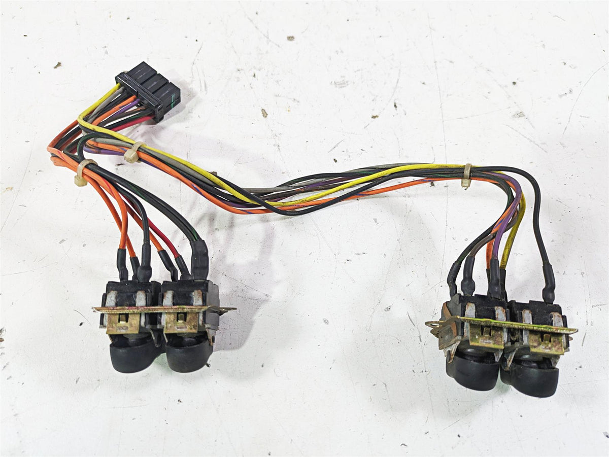 2003 Harley Touring FLHTCUI 100TH E-Glide Auxiliary Switch Set Cruise 70271-98 {{ shop.shopifyCountryName }} - Mototech271
