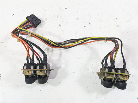 2003 Harley Touring FLHTCUI 100TH E-Glide Auxiliary Switch Set Cruise 70271-98 {{ shop.shopifyCountryName }} - Mototech271