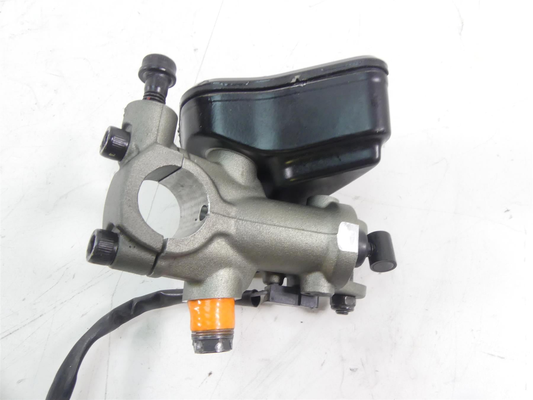 2015 Ducati Diavel Carbon Red Front Brembo Brake Master Cylinder 62440661AB {{ shop.shopifyCountryName }} - Mototech271