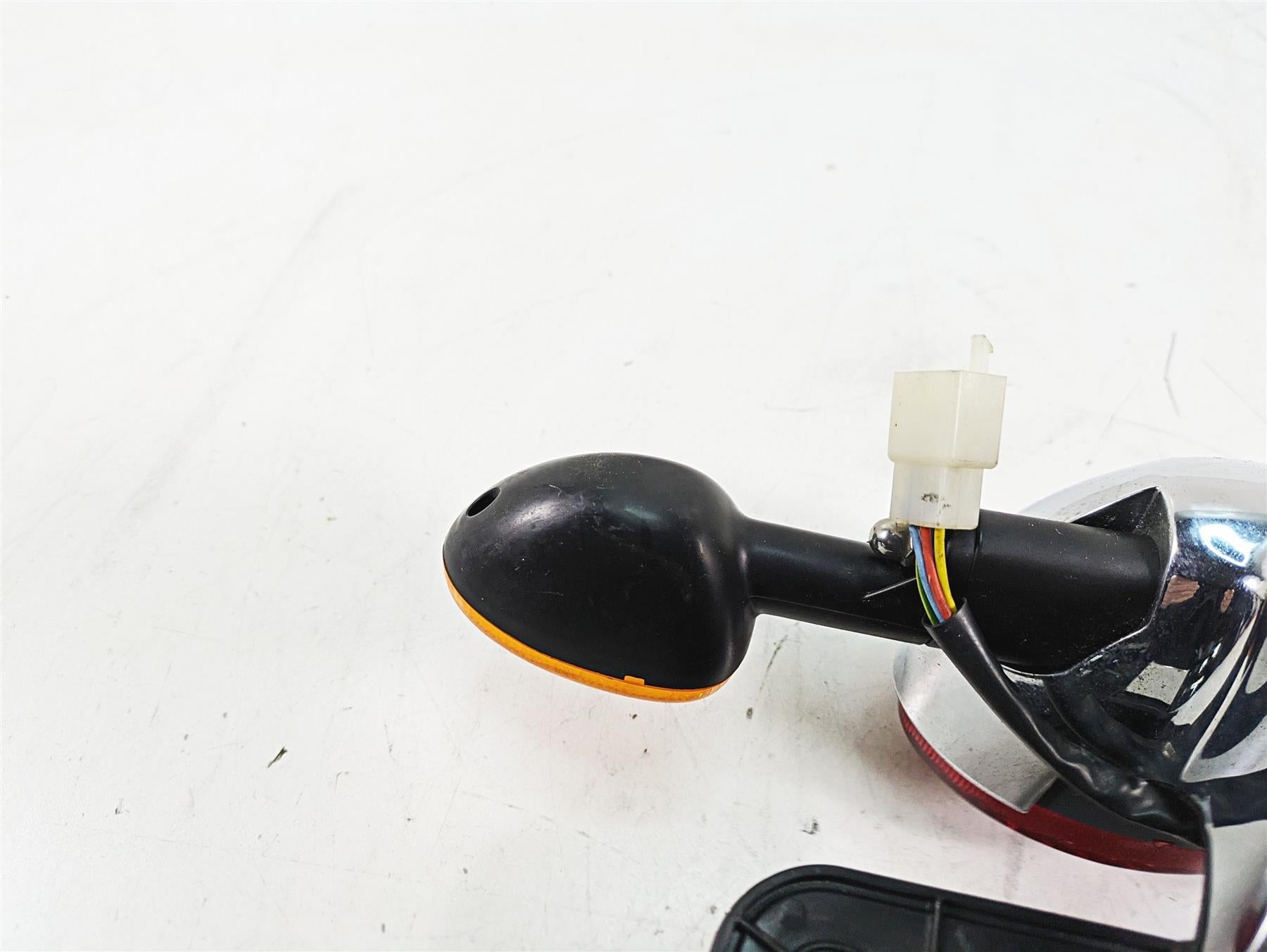 2013 Moto Guzzi V7 750 Stone Taillight Rear Blinker Plate Holder Set 883479 {{ shop.shopifyCountryName }} - Mototech271