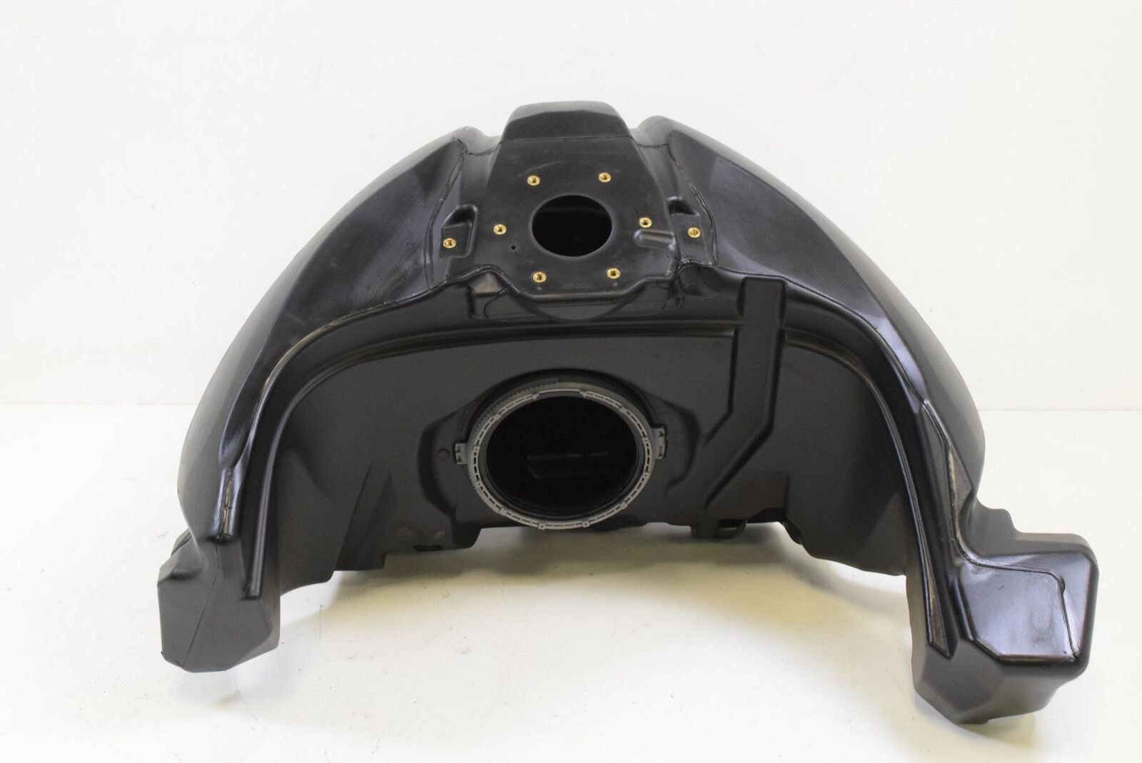 2016 BMW R1200RT R1200 RT RTW K52 Fuel Gas Petrol Tank NICE 16118520631 {{ shop.shopifyCountryName }} - Mototech271