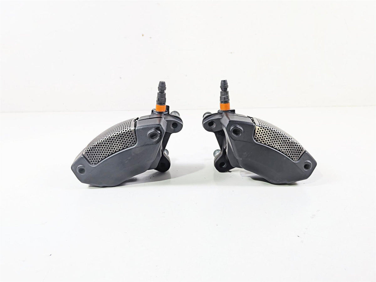 2020 Harley Touring FLTRK Road Glide Front Brake Caliper Set 43027-08 44023-08 {{ shop.shopifyCountryName }} - Mototech271