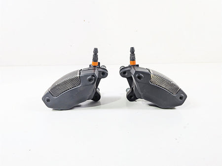 2020 Harley Touring FLTRK Road Glide Front Brake Caliper Set 43027-08 44023-08 {{ shop.shopifyCountryName }} - Mototech271