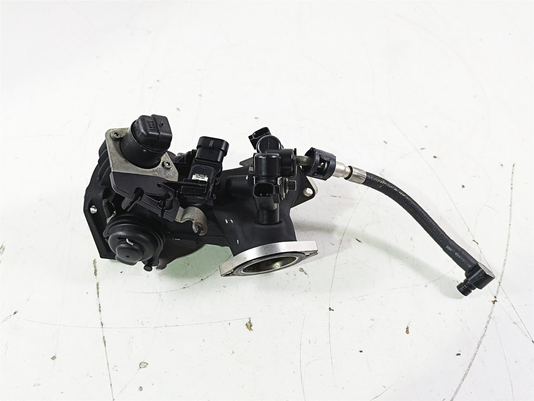 2007 Harley Touring FLHTCU SE CVO E-Glide Throttle Body Fuel Injectors 27641-06 {{ shop.shopifyCountryName }} - Mototech271