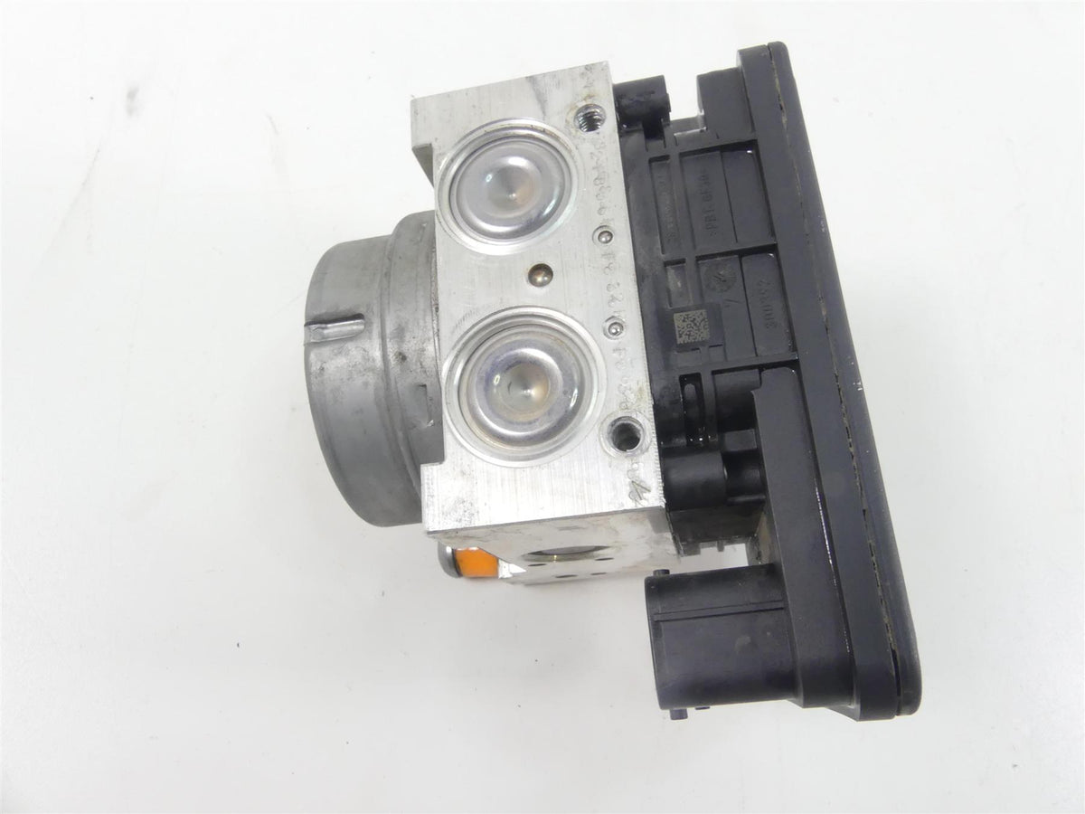2019 BMW R1250GS K50 Abs Brake Pump Pressure Unit Module 34519898518 34519444398 {{ shop.shopifyCountryName }} - Mototech271
