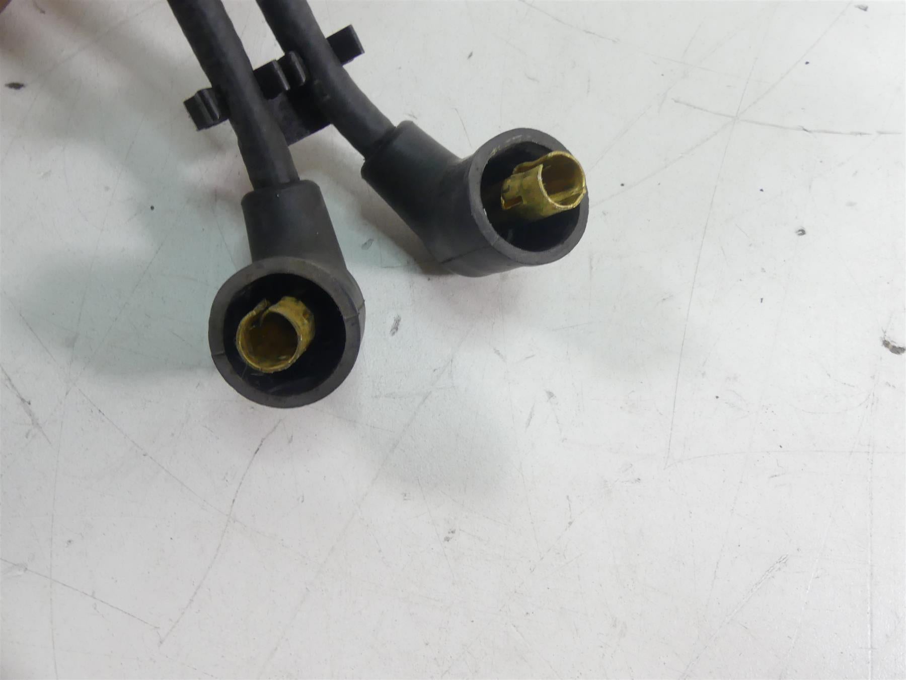 2000 Harley Dyna FXR4 CVO Super Glide Ignition Coil Wire Plug Set 31614-83A {{ shop.shopifyCountryName }} - Mototech271
