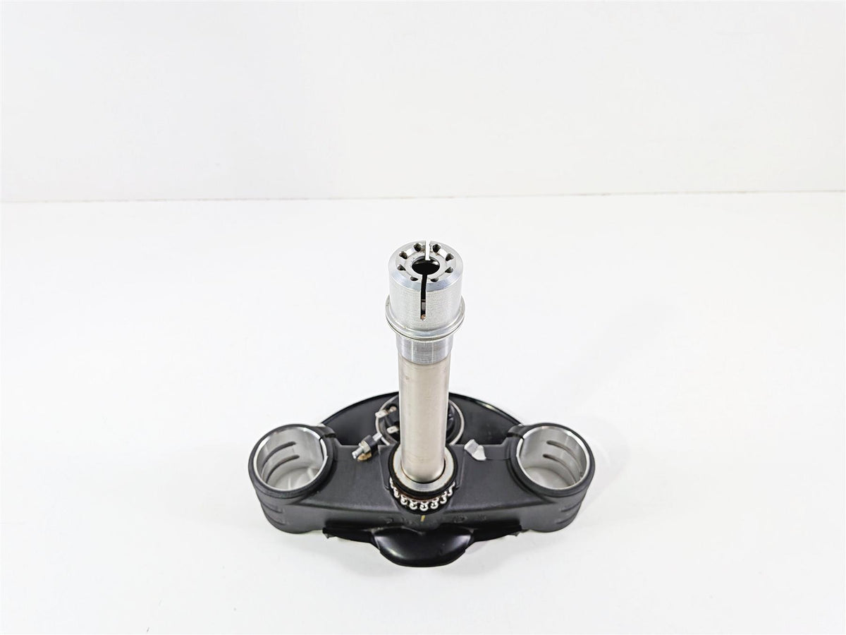2019 Ducati Panigale V4S V4 S Corse Lower Triple Tree Ohlins -Read 34230691A {{ shop.shopifyCountryName }} - Mototech271