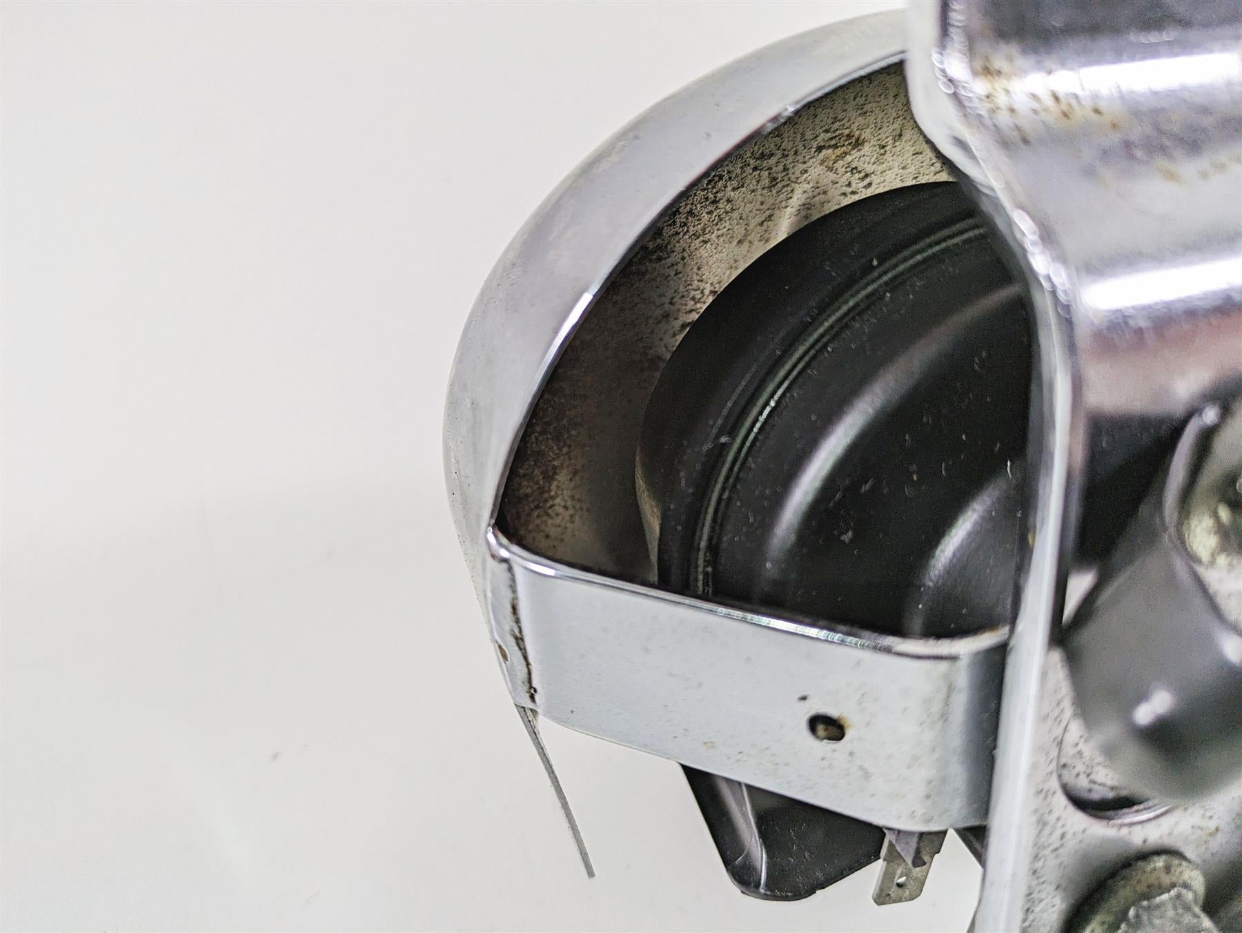 2008 Harley FLSTC Softail Heritage Horn + Chrome Cover 61300478A 69060-90H {{ shop.shopifyCountryName }} - Mototech271
