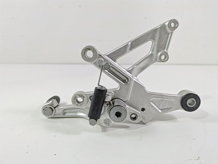 2017 Aprilia RSV 1100 Tuono V4 Factory Right Front Footpeg & Brake Ped 858734 {{ shop.shopifyCountryName }} - Mototech271